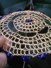 Load image into Gallery viewer, Sapphire and Gold  Kippah, Beaded Wire Yarmulke for Woman